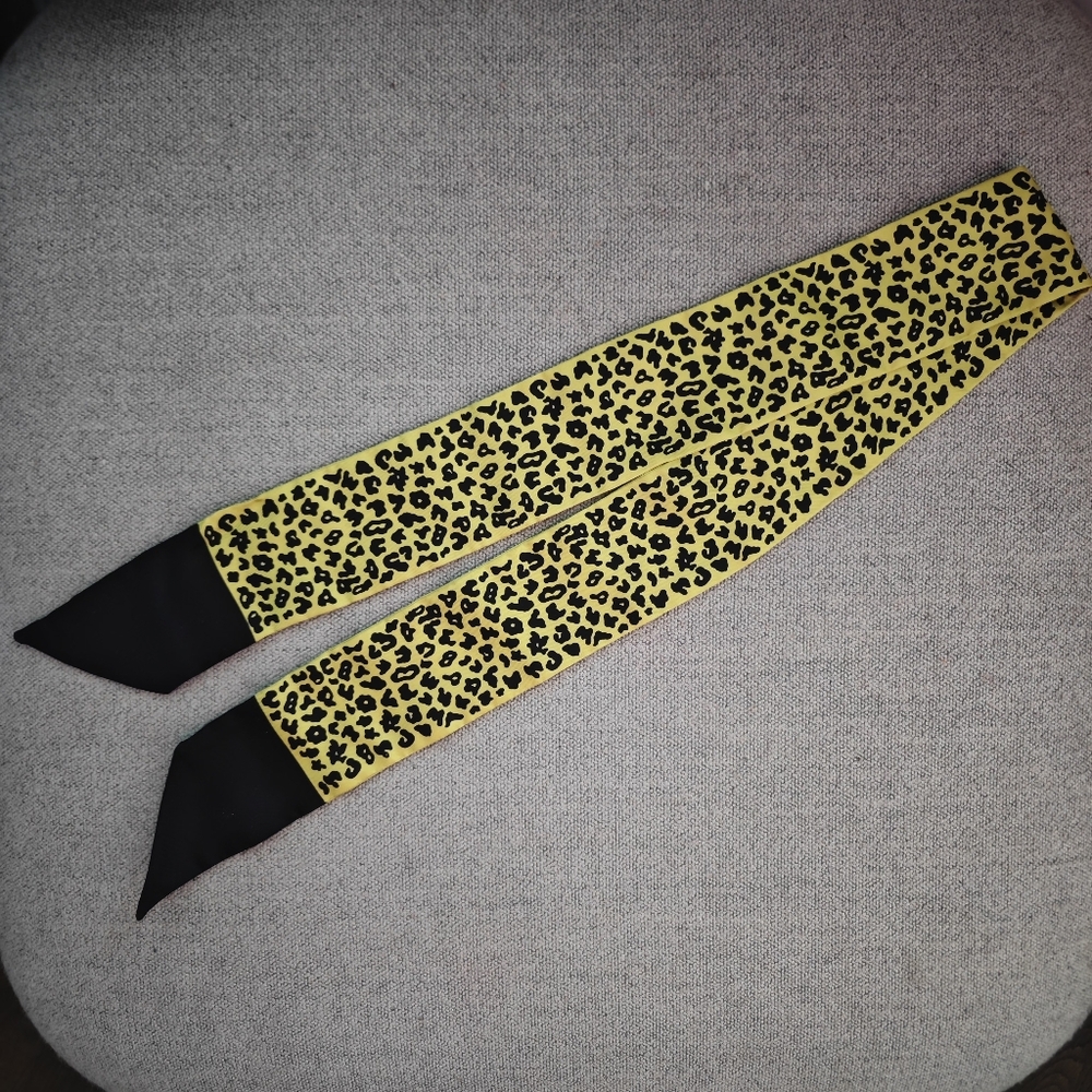 Dior lime green animal print Mitzah scarf - Picture 1 of 3